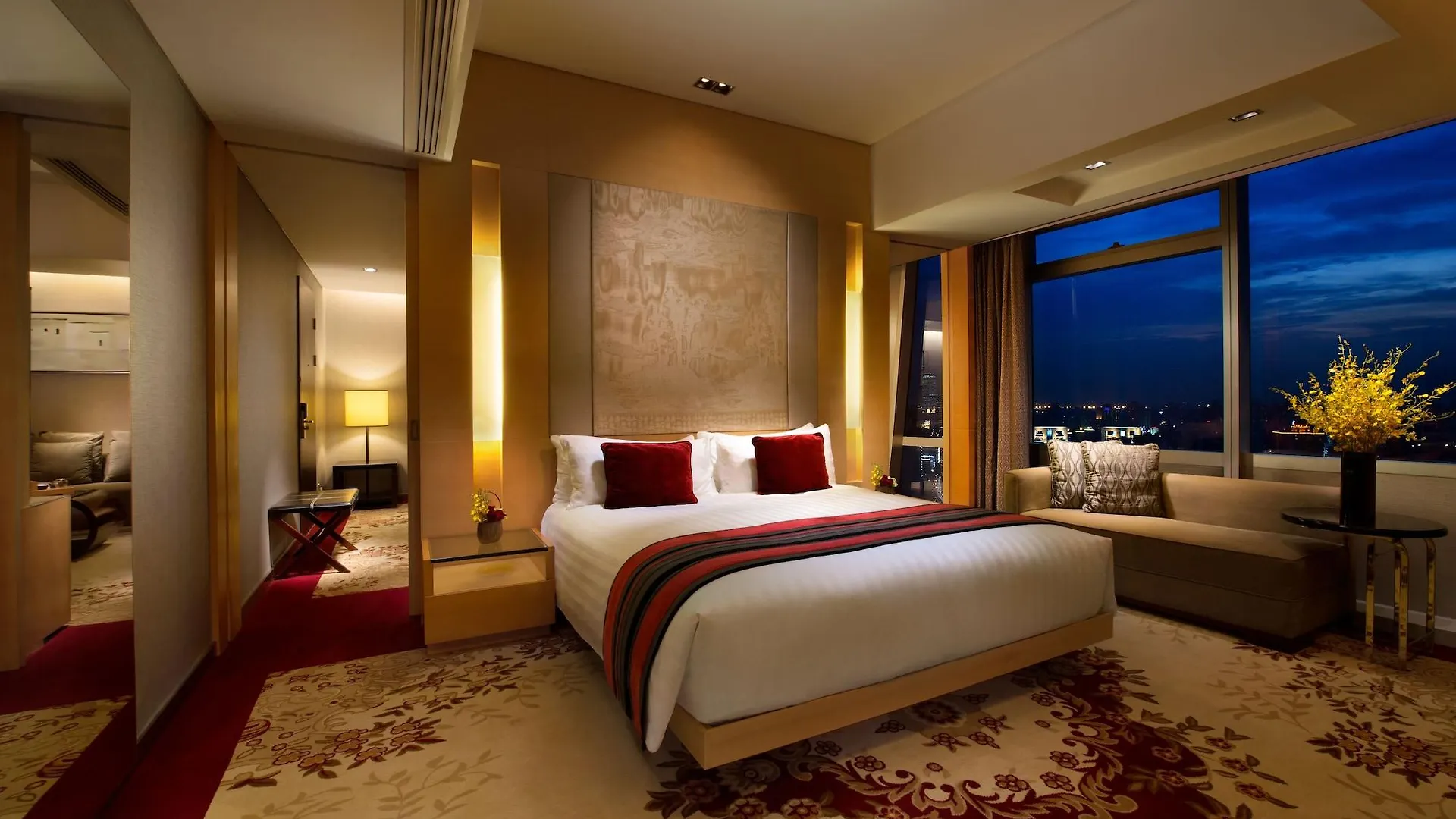 The Longemont Shanghai 5*,  China