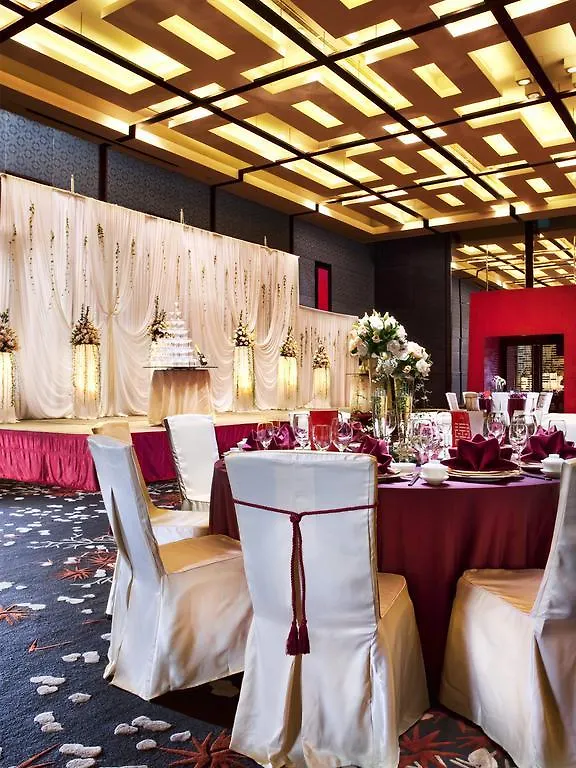 The Longemont Shanghai Hotel